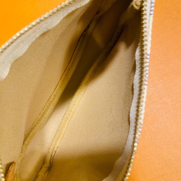 Damier Azur Louis Vuitton Bundle - Picture 6 of 13